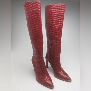 NWOT Vince Camuto Red Pelsna Architectural Heel Boots Size 7